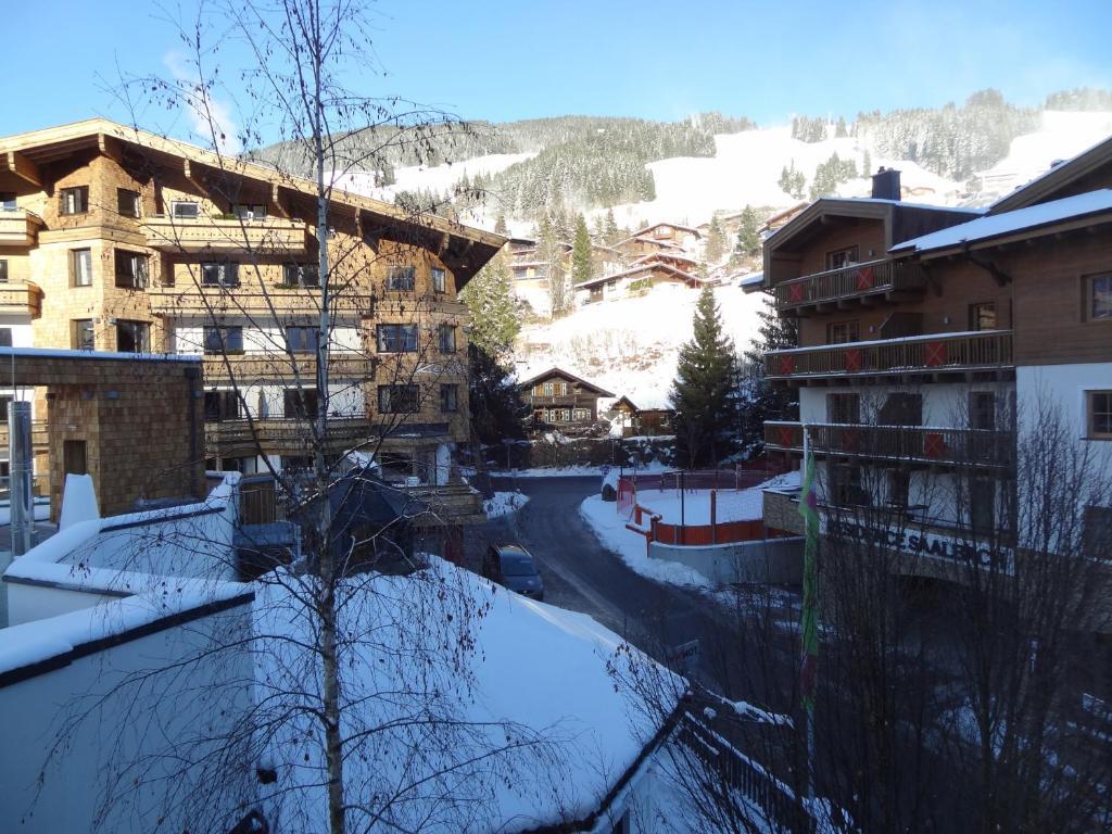 Hotel Peter Saalbach-Hinterglemm Eksteriør bilde